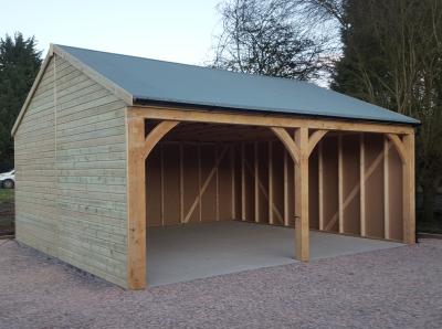 Pic 52. 6.0m x 6.0m 2 bay Carriage House with felt roof